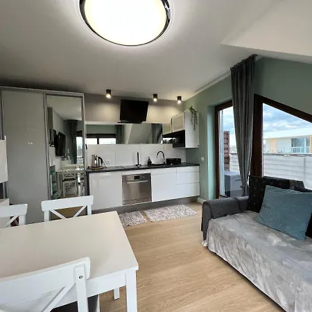 Apartman Grey 21 *